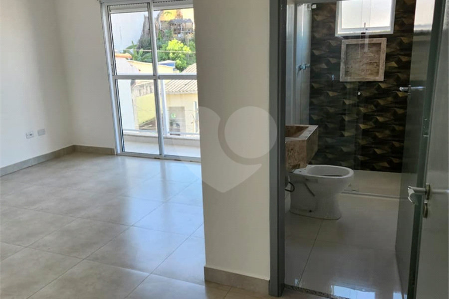Sobrado à venda com 3 quartos, sendo 1 suíte,  em Vila Pereira Barreto, São Paulo, SP