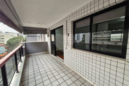 Apartamento à venda com 3 quartos, sendo 1 suíte,  em Tijuca, Rio de Janeiro, RJ