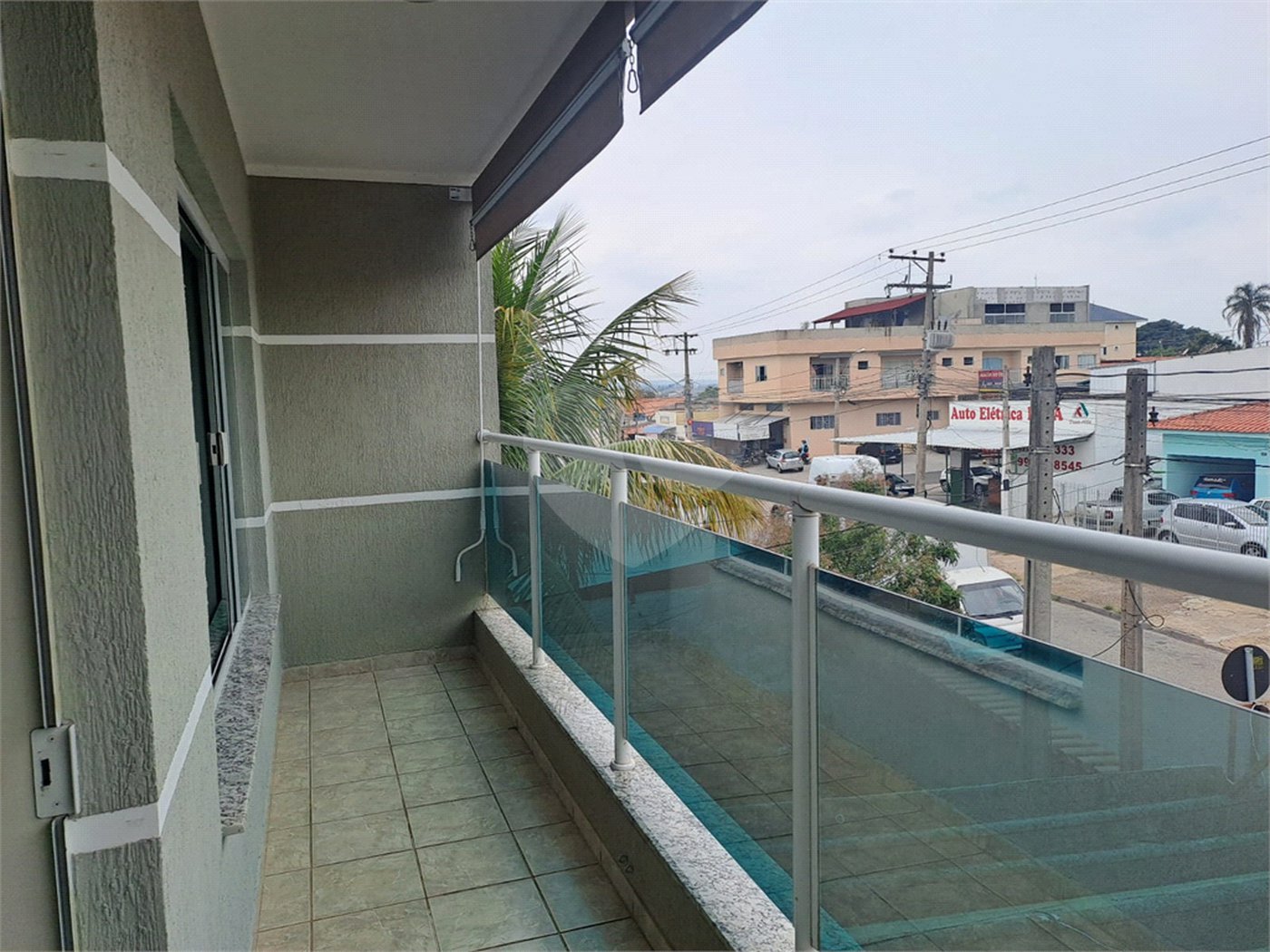 Casa à venda com 3 quartos, sendo 1 suíte,  em Éden, Sorocaba, SP