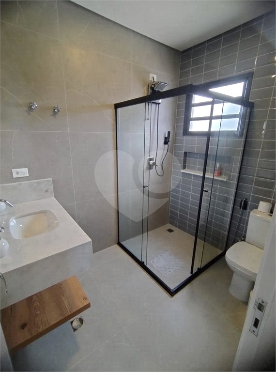Casa à venda com 4 quartos, sendo 2 suítes, no condomínio Alpes da Cantareira, Mairiporã - SP