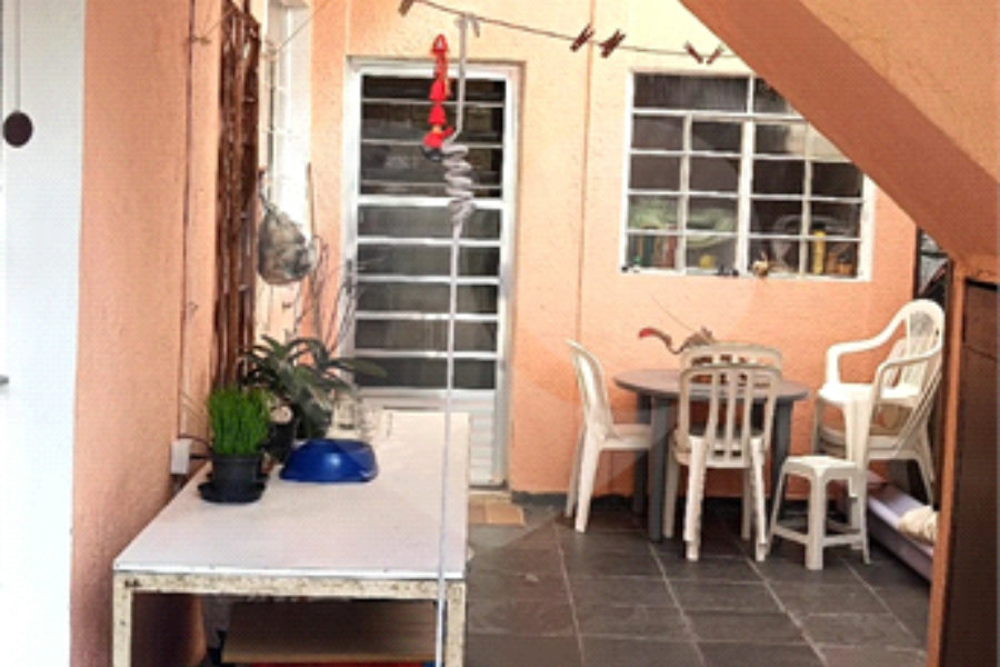 Casa à venda com 6 quartos, sendo 1 suíte, em Tremembé, São Paulo, SP