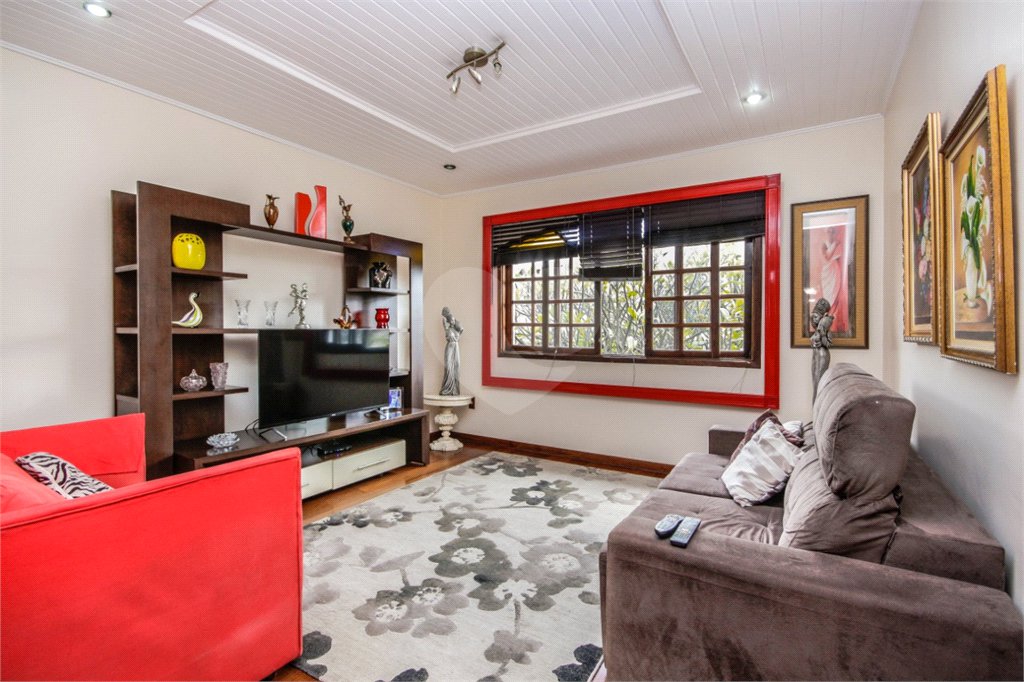 Casa à venda com 6 quartos, sendo 4 suítes, em Vila Anglo Brasileira, São Paulo, SP