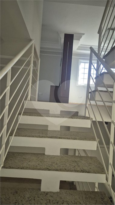 Sobrado à venda com 4 quartos, sendo 2 suítes, em Jardim Virginia Bianca, São Paulo, SP