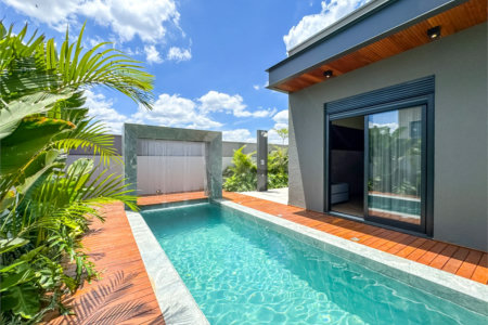 Casa à venda com 3 suítes no condomínio Villa dos Pinheiros, Indaiatuba - SP