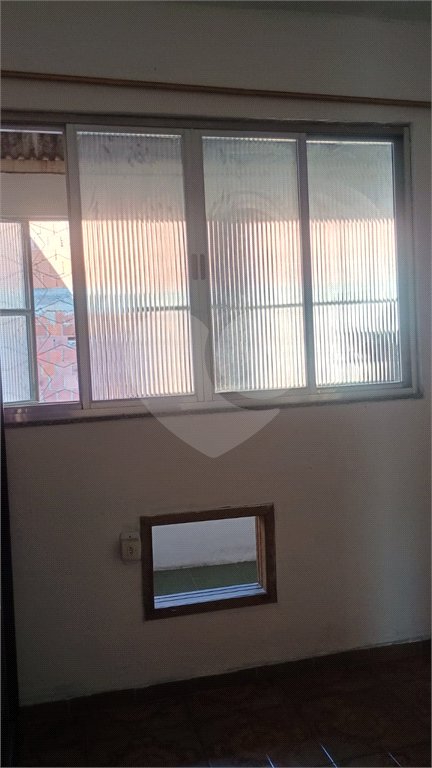 Sobrado para alugar com 2 quartos em Campo Grande, Rio de Janeiro, RJ