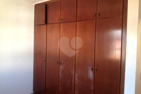 Sobrado à venda com 4 quartos, sendo 2 suítes,  em Jardim Bonfiglioli, São Paulo, SP