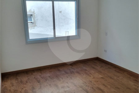 Sobrado à venda com 2 quartos, sendo 1 suíte, em Arujamérica, Arujá, SP