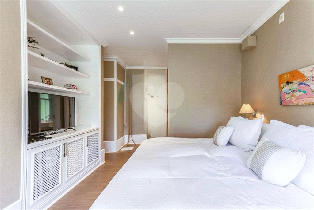 Apartamento à venda com 4 suítes em Jardim Fonte do Morumbi, São Paulo, SP