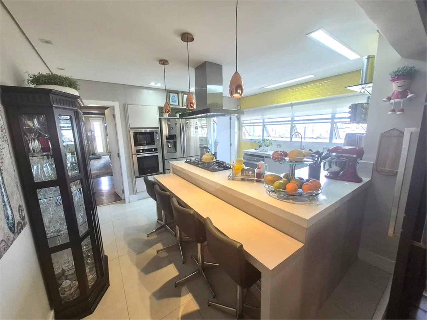 Apartamento à venda com 4 quartos, sendo 3 suítes, em Água Fria, São Paulo, SP