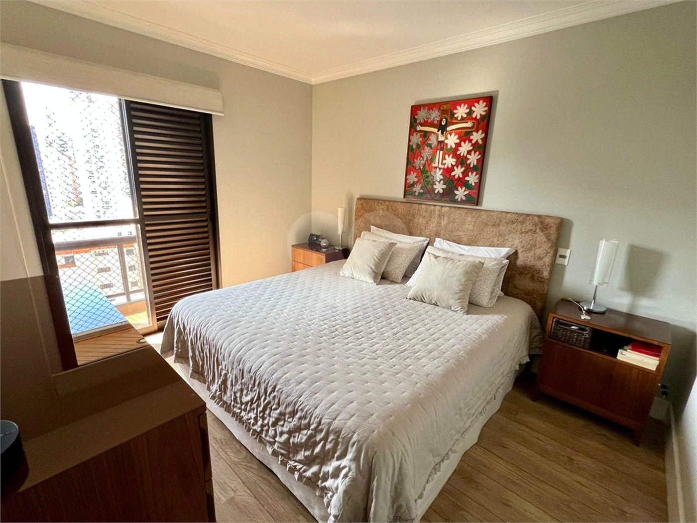 Apartamento à venda com 3 quartos, sendo 2 suítes,  em Vila Suzana, São Paulo, SP