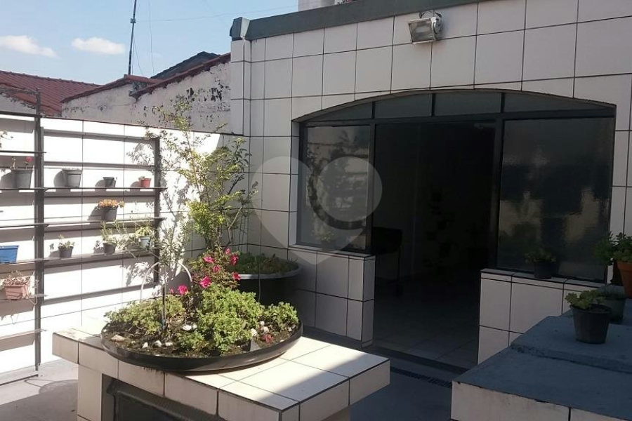 Casa à venda com 3 quartos, sendo 1 suíte, em Santana, São Paulo, SP