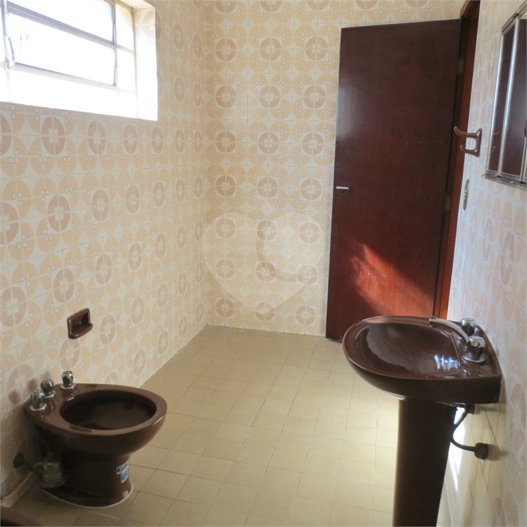 Casa à venda com 4 quartos, sendo 1 suíte, em Vila Santo Estéfano, São Paulo, SP