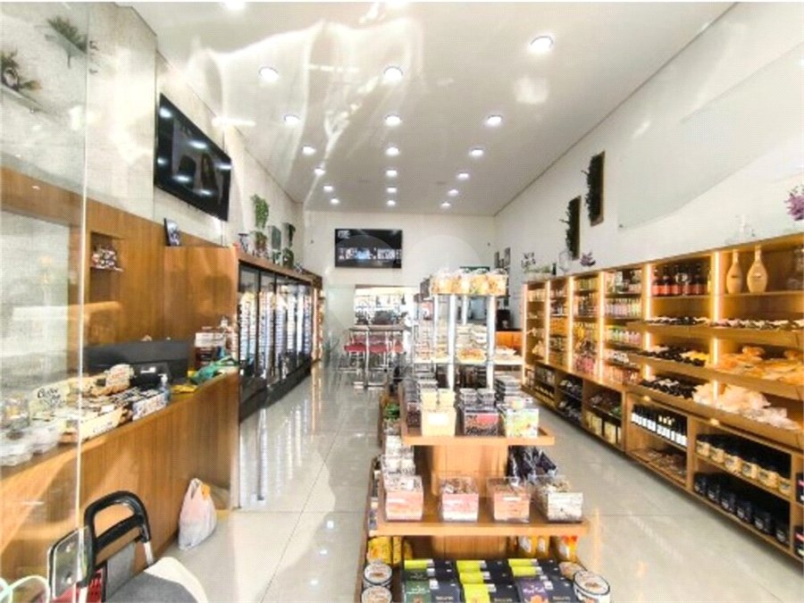 Salão à venda em Pinheiros, São Paulo, SP