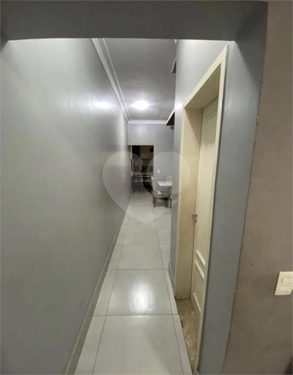 Sobrado à venda com 5 quartos em Santa Maria, Osasco, SP