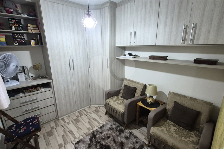 Casa à venda com 2 suítes no condomínio Simão Machado, São Paulo - SP
