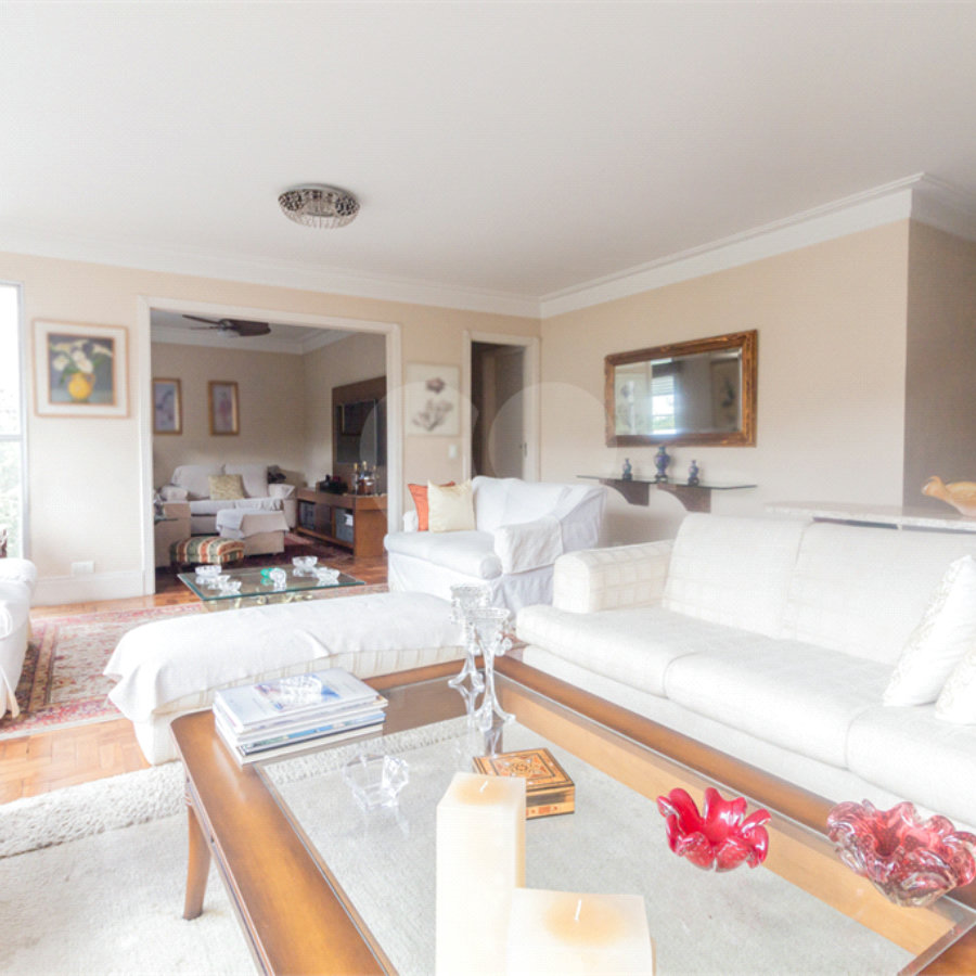 Apartamento à venda com 2 quartos, sendo 1 suíte, em Jardim Europa, São Paulo, SP