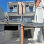 Sobrado à venda com 3 quartos, sendo 1 suíte, em Vila São Geraldo, São Paulo, SP
