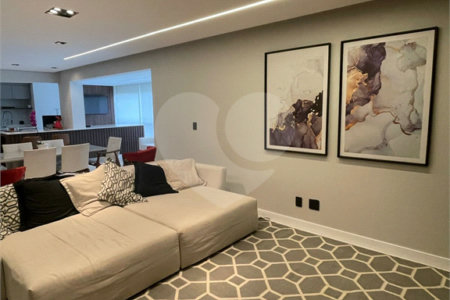 Apartamento à venda com 3 suítes em Parque Residencial Aquarius, São José dos Campos, SP
