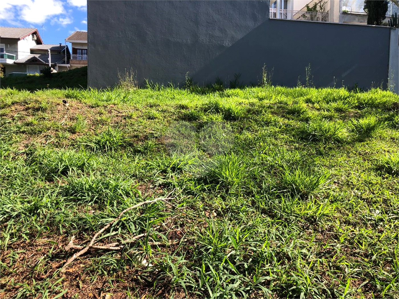 Terreno à venda no condomínio Horto Mirante, São Paulo - SP
