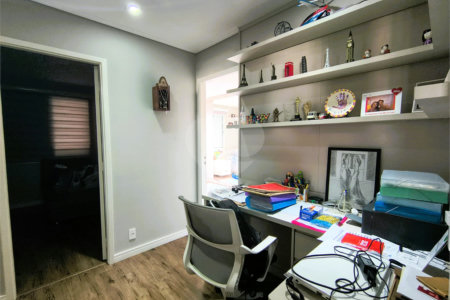 Apartamento à venda com 3 suítes em Lar São Paulo, São Paulo, SP
