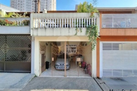 Casa à venda com 3 quartos, sendo 1 suíte,  no condomínio Conjunto Residencial Independencia, São Paulo - SP
