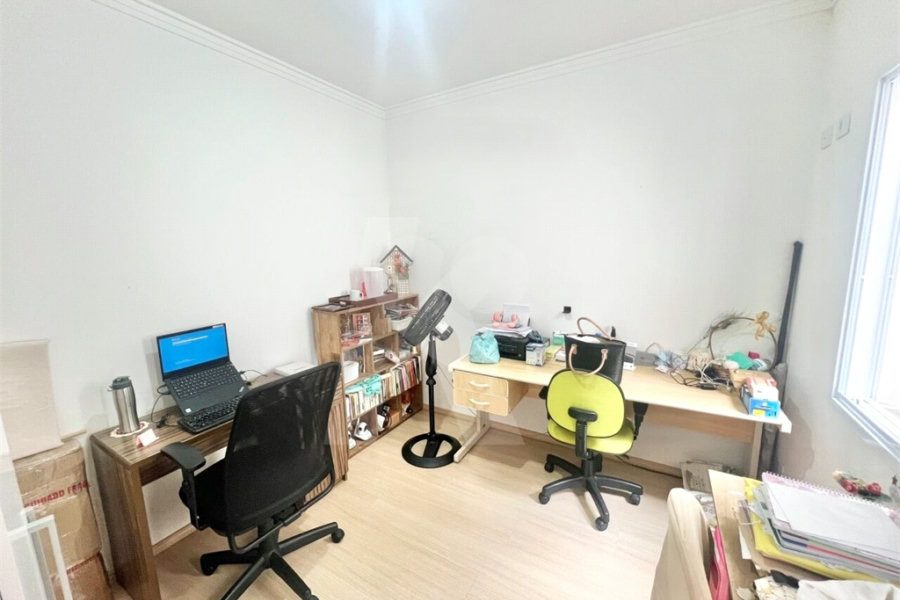 Sobrado à venda com 3 quartos, sendo 1 suíte,  em Tremembé, São Paulo, SP