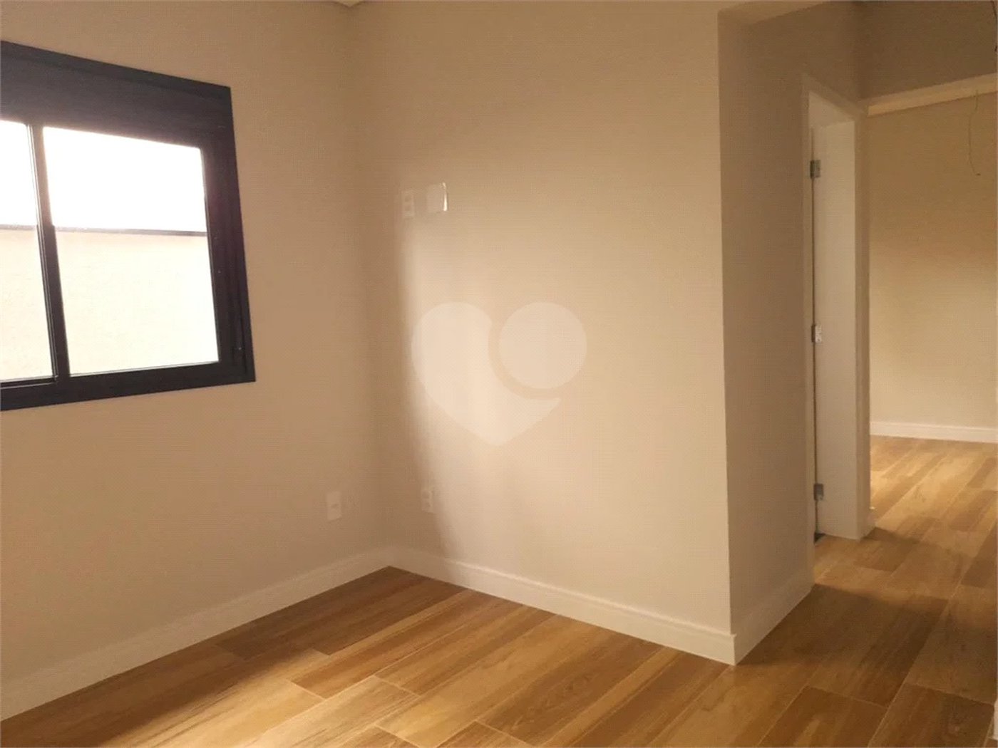 Casa à venda com 3 quartos, sendo 1 suíte, no condomínio Gran Ville São Venâncio, Itupeva - SP