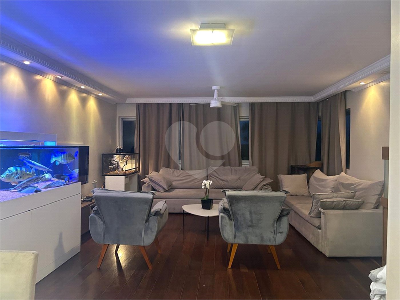 Apartamento à venda com 4 quartos, sendo 3 suítes,  em Interlagos, São Paulo, SP