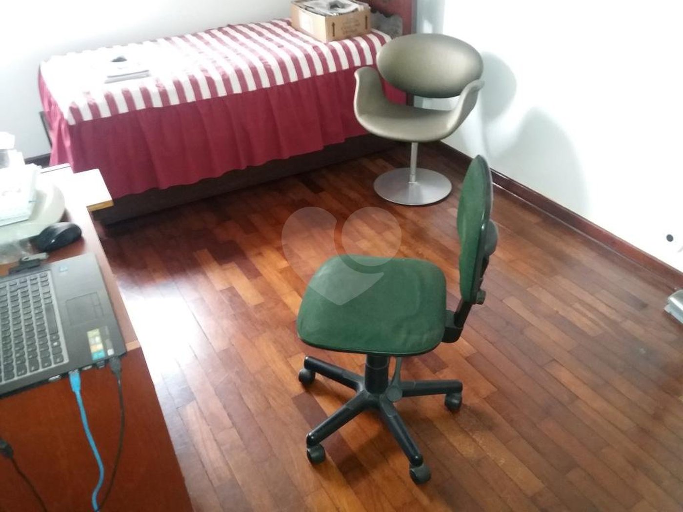 Sobrado à venda com 4 quartos, sendo 1 suíte,  em Brooklin Paulista, São Paulo, SP