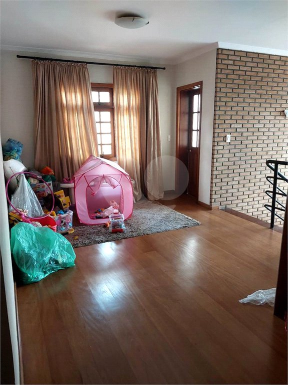 Casa à venda com 4 quartos, sendo 2 suítes,  em Jardim Japão, São Paulo, SP