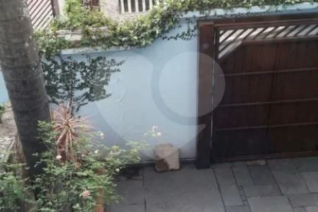 Sobrado à venda com 3 quartos, sendo 1 suíte, em Santa Teresinha, São Paulo, SP