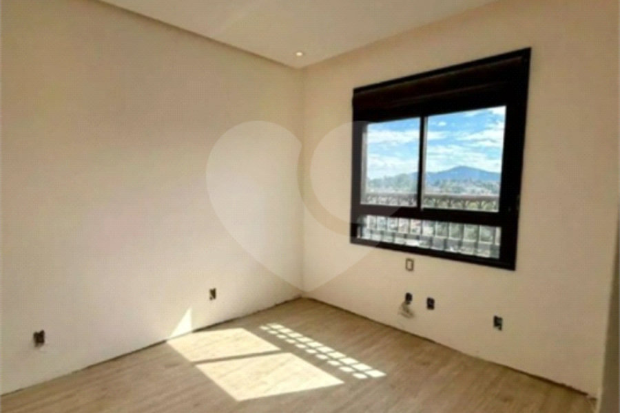 Apartamento à venda com 3 quartos, sendo 2 suítes, em Barueri, Barueri, SP