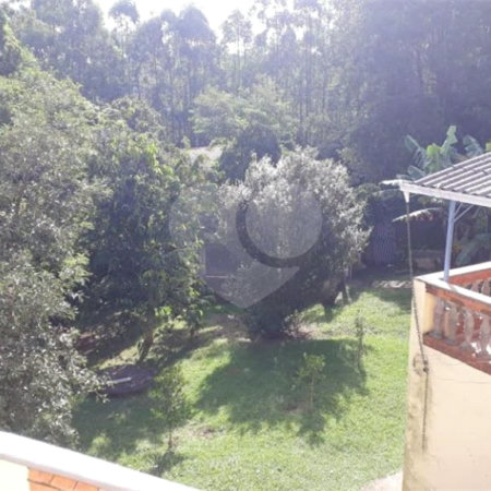 Chácara à venda com 3 quartos, sendo 2 suítes, em Chácara Companheiros, Jundiaí, SP