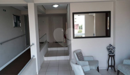 Apartamento à venda com 2 quartos, sendo 1 suíte,  em Vila Urupês, Suzano, SP