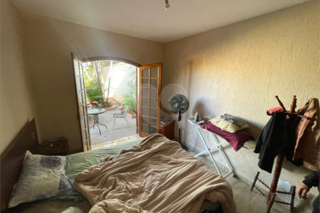 Casa térrea disponível para venda no Jardim Bandeirantes