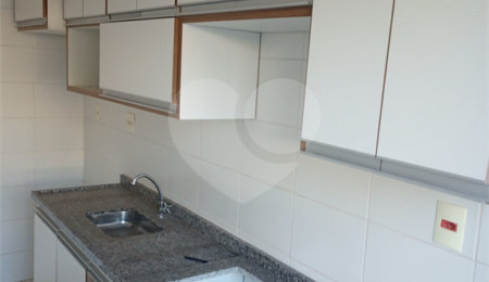 Apartamento para alugar com 2 quartos em Ortizes, Valinhos, SP
