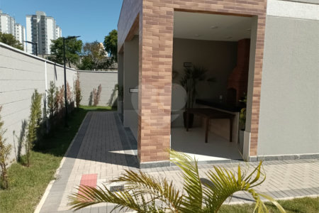 Apartamento de 40m² na Mooca para venda e locação - 2 dormitórios.