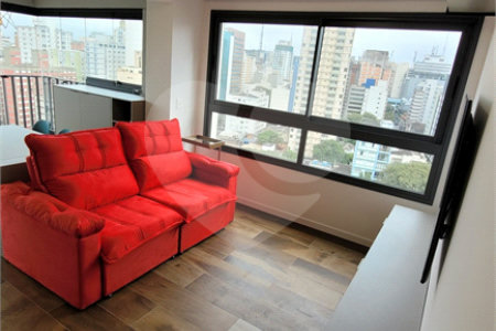 Apartamento de 2 quartos mobiliado à venda no Paraíso