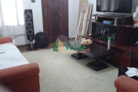 Casa com 4 dormitórios
