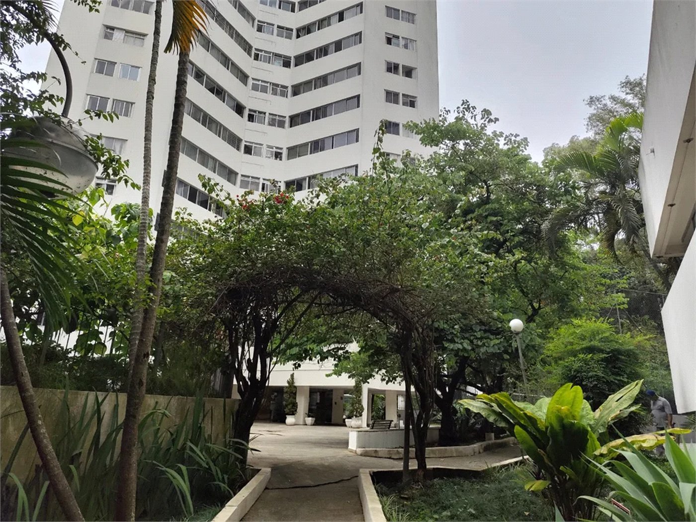 Apartamento à venda com 2 quartos em Jardim Olympia, São Paulo, SP