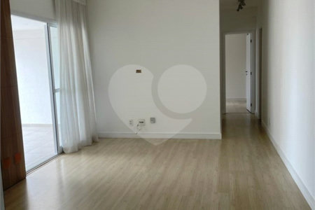 APARTAMENTO NO BROOKLIN COM 2 SUÍTES, 2 VAGAS, 80 M²