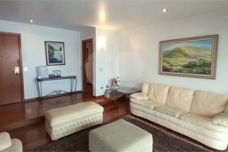 Apartamento à Venda em Mirandópolis com 4 Dormitórios, 2 Suítes e 4 Vagas