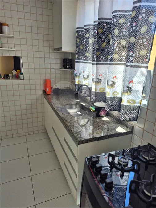 Casa em condomínio à venda em Valinhos no Residencial Santa Elisa com possibilidade de permuta por apartamento