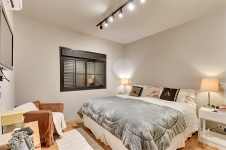 Casa de Vila à venda com 5 quartos, sendo 3 suítes, em Jardim Hípico, São Paulo, SP
