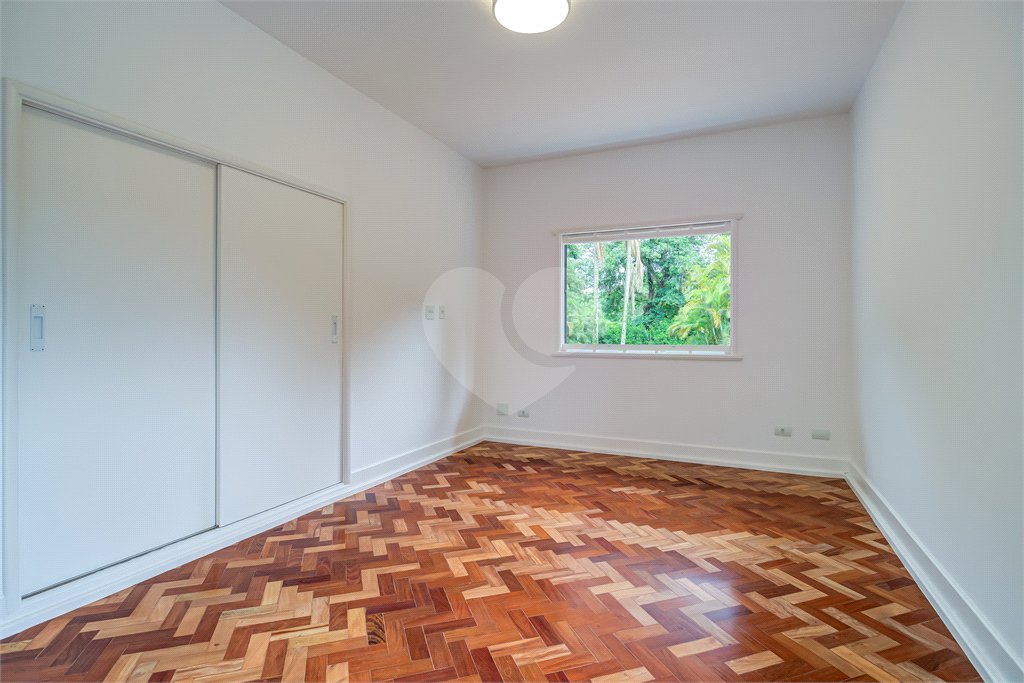 Casa à venda com 4 suítes em Alto da Boa Vista, São Paulo, SP