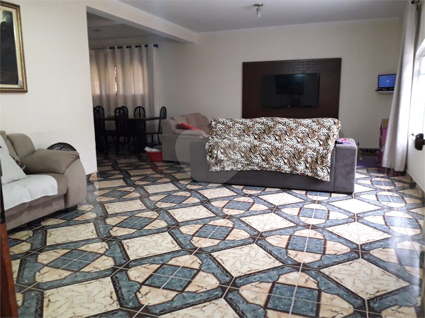 Sobrado à venda com 4 quartos em Tremembé, São Paulo, SP