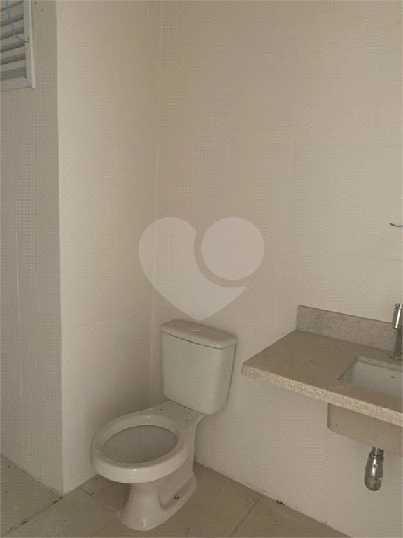 Apartamento à venda com 2 quartos, sendo 1 suíte,  em Vila Mazzei, São Paulo, SP
