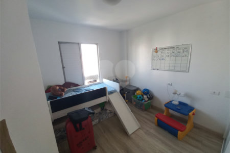 Apartamento à venda com 3 quartos, sendo 1 suíte, em Vila Andrade, São Paulo, SP