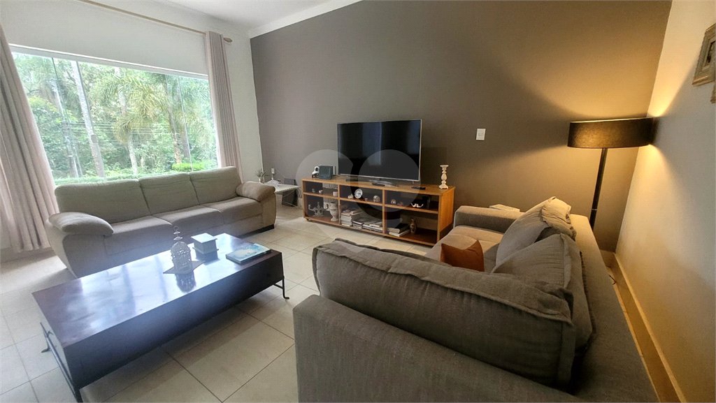 Casa à venda com 5 suítes no condomínio Associação Reserva das Hortênsias, Mairiporã - SP