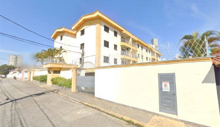 Apartamento à venda com 3 quartos, sendo 1 suíte,  em Vila Oliveira, Mogi das Cruzes, SP